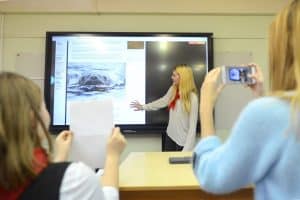 Студенты колледжей и техникумов Карелии могут выиграть экостажировку в Москве